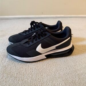 Nike Dual-Tone Black and White Athletic Shoes